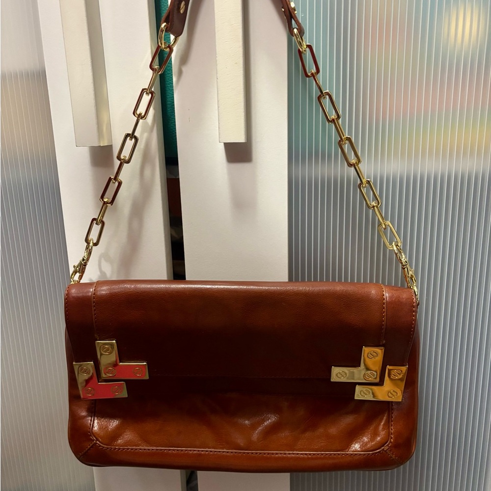 Tory Burch Tan Leather Shoulder Bag with Gold Chain
